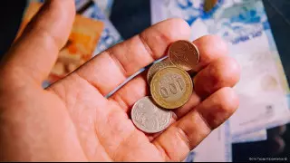 Рост зарплат казахстанцев спрогнозировал министр труда