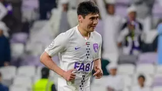 "Чувствую себя как дома". Исламхан рассказал о переходе в клуб из ОАЭ