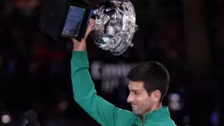 Джокович в рекордный восьмой раз выиграл Australian Open