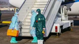 Экипажи самолетов будут проверять в Казахстане из-за коронавируса