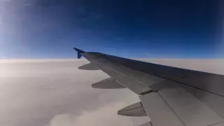 Самолет Air Canada готовится к экстренной посадке. Прямой эфир из Мадрида