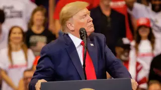 Иранские власти либо слишком гордые, либо глупые - Трамп