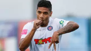 2,5 миллиона евро предложил алматинский "Кайрат" за бразильского нападающего