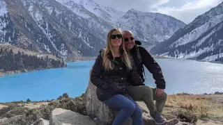 "Чувствую себя королевской особой". Блогеры из США и Франции назвали причины ехать в Казахстан