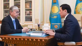 Токаев одобрил работу акимата Нур-Султана