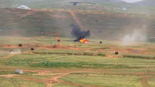 "Град обломков сыпется на наши земли". Токаева просят закрыть полигоны