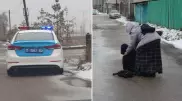 "Написал со слов жены". Полиция проверила информацию об упавшем мужчине в Алматы