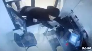 Кража из ресторана попала на видео в Актау