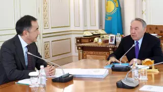 Назарбаев: Знаю, что в Алматы множество проблем