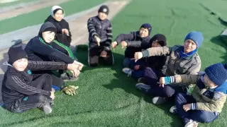 В селе ЗКО больше трех лет не могут достроить спортплощадку