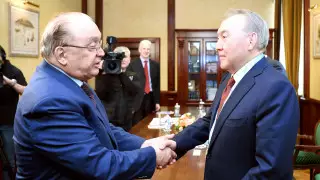 Назарбаев посетил МГУ: Вузу дадут новое здание в Нур-Султане