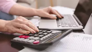 Кредитные каникулы предложили ввести в Казахстане