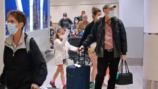 Пробки и переполненные аэропорты. Что происходит в мире из-за коронавируса