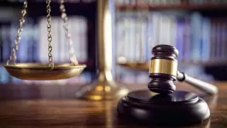 Школьный стадион или многоэтажка: аким Павлодара проиграл суд