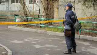 Еще один дом закрыли на карантин в Алматы - СМИ