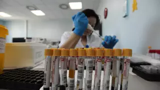 Двое зараженных коронавирусом выздоровели в Казахстане