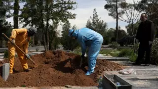 Более 300 человек погибли в Иране от "лекарства против коронавируса"