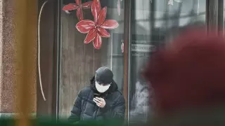 БҚО-да науқастың үйінде тұратын көршілері дүкенге бір адамнан шыға алады