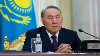 Появились подробности телефонных переговоров Назарбаева с акимами