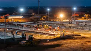 Более 500 человек возводят госпиталь в Нур-Султане. Видео со стройплощадки