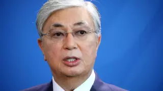 Президент Казахстана обсудил пандемию с госсекретарем США