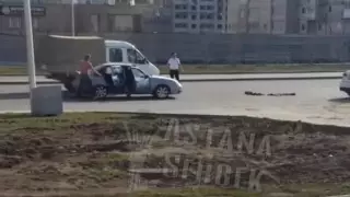 Пьяный мужчина кидался под машины в Нур-Султане