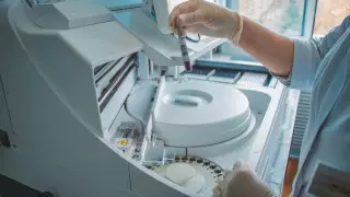 Экспресс-тесты нашли антитела к коронавирусу у 64 казахстанцев