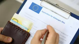 ЕС может ввести новые требования к документам на шенгенскую визу