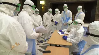 Появились эксклюзивные кадры о работе казахстанских волонтеров в карантинном госпитале