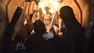 Как доставили Благодатный огонь в Казахстан