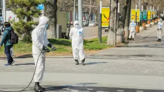 О продлении режима ЧП и карантина написал пресс-секретарь Токаева