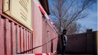 По одному подъезду в двух ЖК закрыли на карантин в Нур-Султане