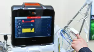 Больницы Туркестанской области пополнились аппаратами ИВЛ