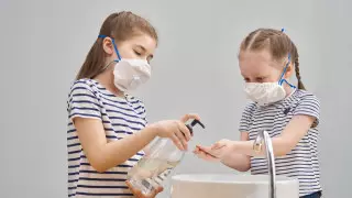 Редкое воспаление выявили у детей, зараженных COVID-19, в нескольких странах