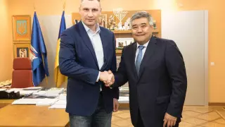 Мэр Киева Кличко вспомнил о детстве в Казахстане