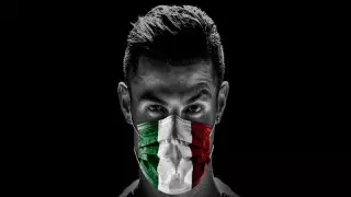 Криштиану Роналду вернулся в Италию и отправился на карантин