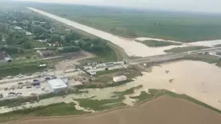Мақтаарал ауданында су тасқынынан зардап шеккендерге үй салып беру мәселесі көтерілді