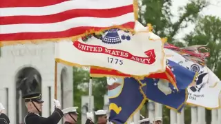 Звезды "атаковали" Instagram Белого дома после поста о победе США