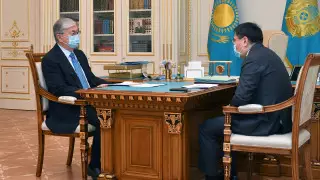 Токаев дал поручения главе Нацбанка