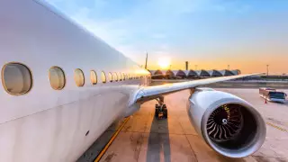 Как попасть в бизнес-класс самолета бесплатно