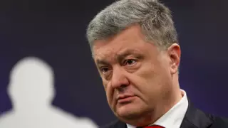 Экс-президента Украины Петра Порошенко заподозрили в госизмене