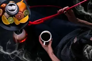 Заведение оштрафовали в Нур-Султане из-за курения кальяна