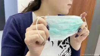 Мекемеге адамды маскасыз кіргізген кәсіпкер 1,4 миллион теңгеге жуық айыппұл төлейді