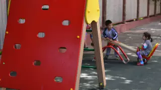 Почему в Алматы не открывают детсады