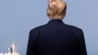 Трамп назвал запуск SpaceX "триумфальным возвращением к звездам"
