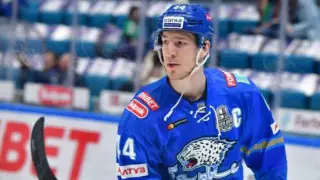 Названа зарплата капитана "Барыса"