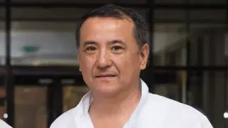 Дело сына Кудебаева: главврач Тезекбаев дал первое интервью