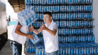 Бренд напитков GGG направил помощь пострадавшим в Туркестанской области