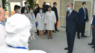 Токаев обратился к медикам