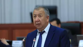 Премьер-министра Кыргызстана оштрафовали за отсутствие маски
